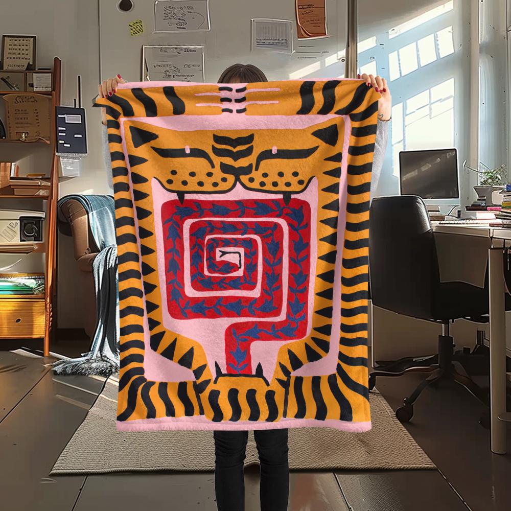1Pc Abstract Art Print Flannel Blanket, High quality Comfortable for All Seasons, Home Decor, Warmth and Comfort, Perfect for Christmas Gifts