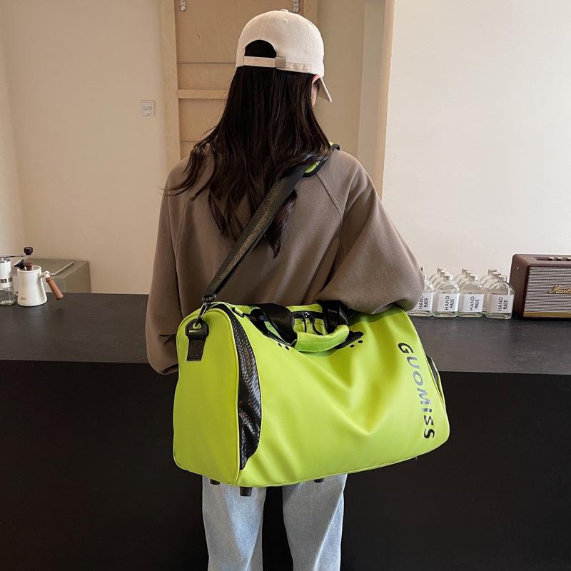 Large-Capacity Travel Bag with Shoe Compartment & Wet/Dry Separation, Ideal for Short Trips & Fitness