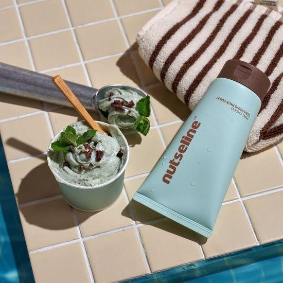 

Nutseline Очищающая маска-пенка «Мятный шоколад» 130г