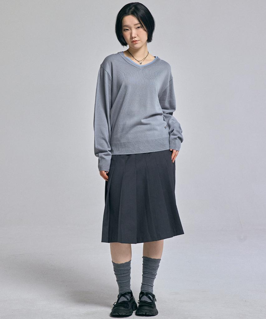 AWESOME STUDIO Classic Layered V-Neck Knit Gray