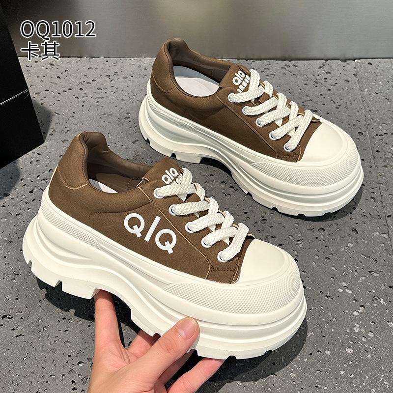 High-value autumn new thick-soled small leather casual board shoes
