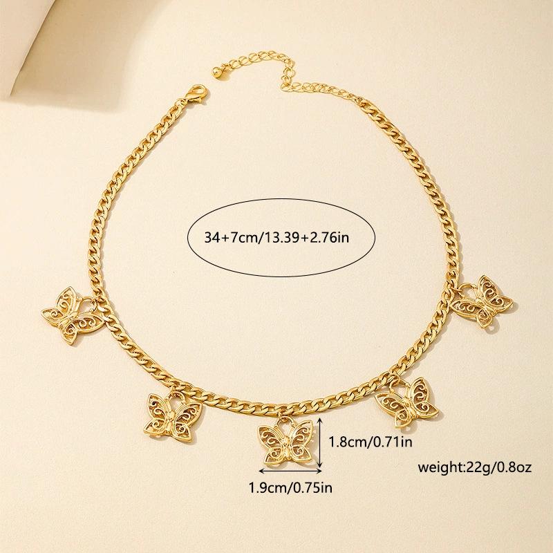 Fashion Personality Simple Creative Fashion Metal Hollow Butterfly Chain Pendant Ladies Necklace Necklace
