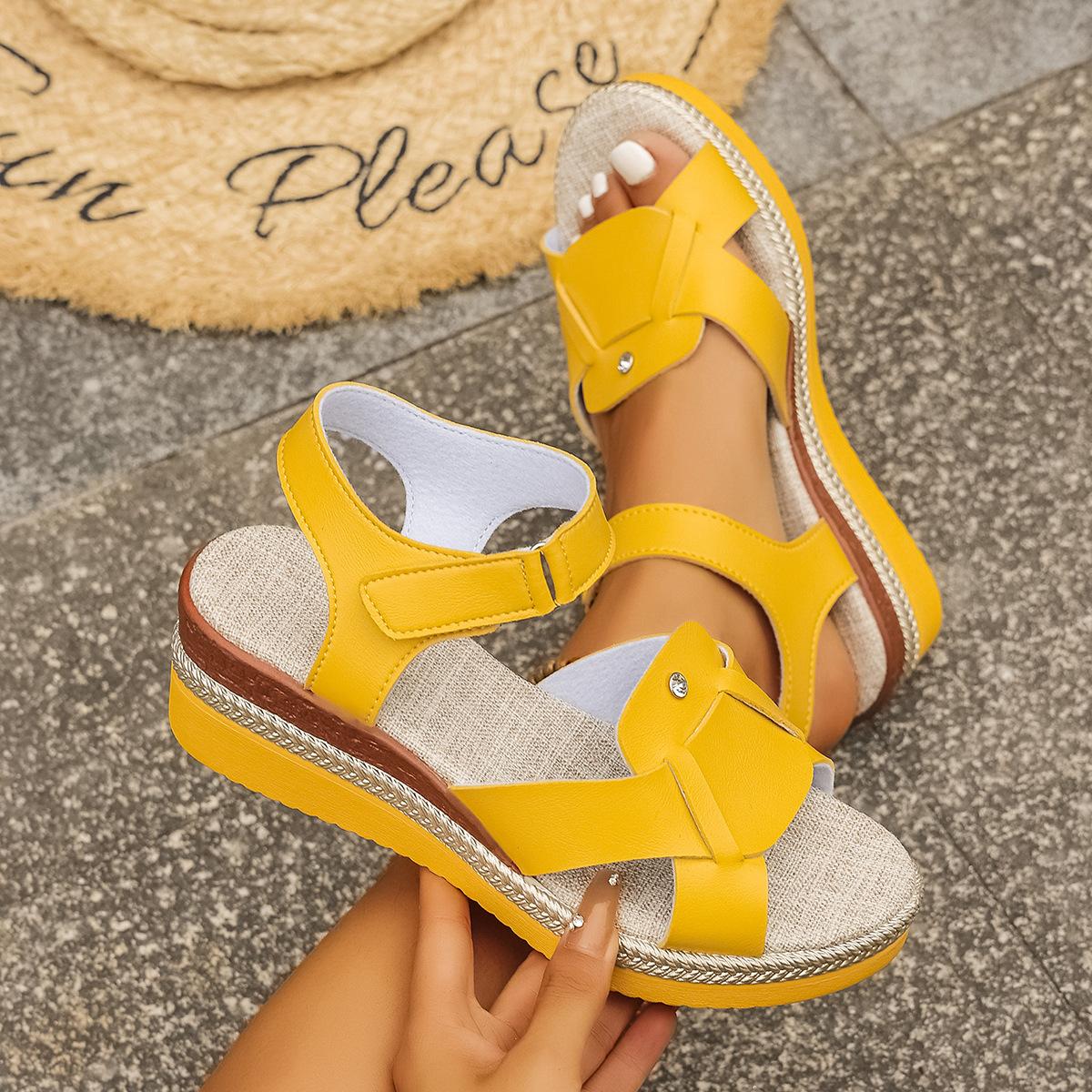 

South East Asia Large Size Velcro Platform Sandals Women s Foreign Trade One Word Open Toe Lightweight Beach Cool Slippers 43 лимонно-желтый