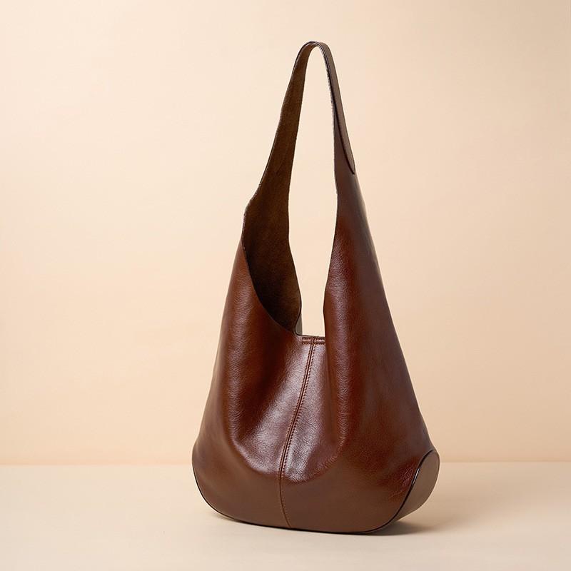 

Armpit Toe Cover Layer Tree Cream Vegetable Tanned Cowhide Fashionable Lazy Style Large Capacity Tote Women s Bag High-end Sense Single Shoulder Bottom Width: 33 Height: 27 Thickness: 11CM