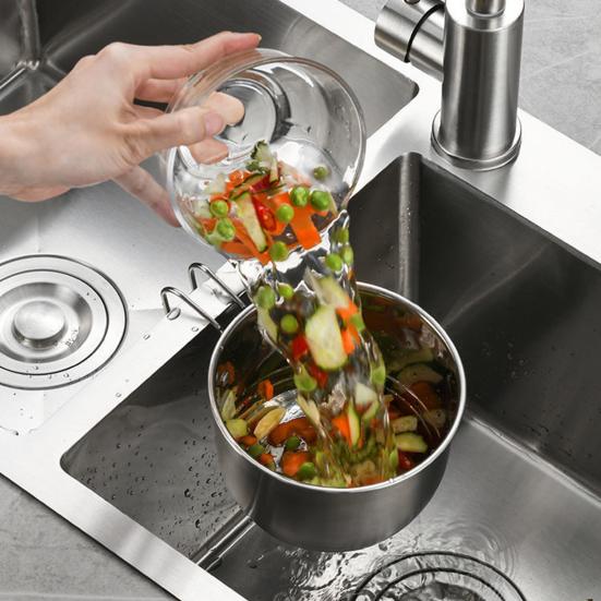 Hanging Sink Strainer Basket Stainless Steel Colander Kitchen Food Waste Strainer Corner Sink Strainer for Efficient Draining Food Residue Filtration