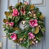 Decoração de casa – Flores e coroas artificiais