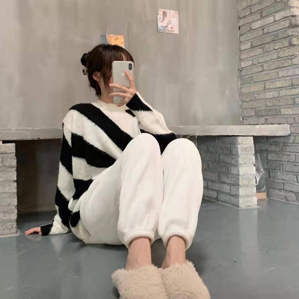 Women's Winter Coral Fleece Pajama Pants - Fleece-Lined, Thick, and Cozy Sleepwear