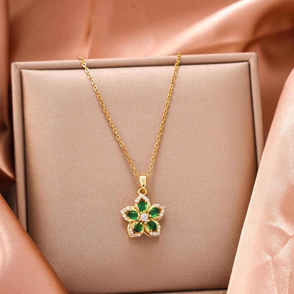 Stainless Steel Gold Plated Romantic Rotatable Flower Zirconia Pendant Necklace For Women Girls Charm Luxury Jewelry