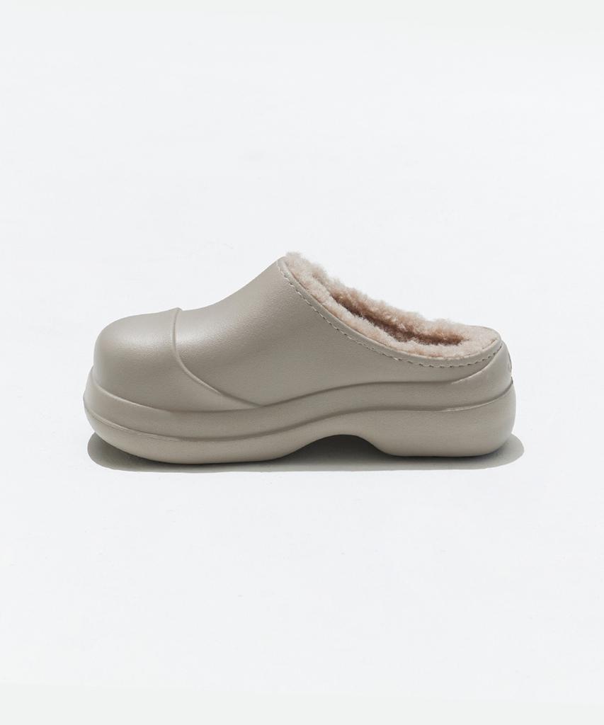 Clcl Wednesday Evening Winter Clogs - Greige