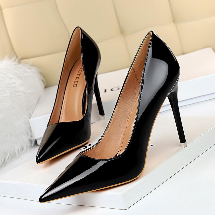 Spring Autumn Patent Leather Concise Women's Shoes Pointed Toe Office High Heels Pumps Women Sexy Party Wedding Shoes Shallow Nude Red