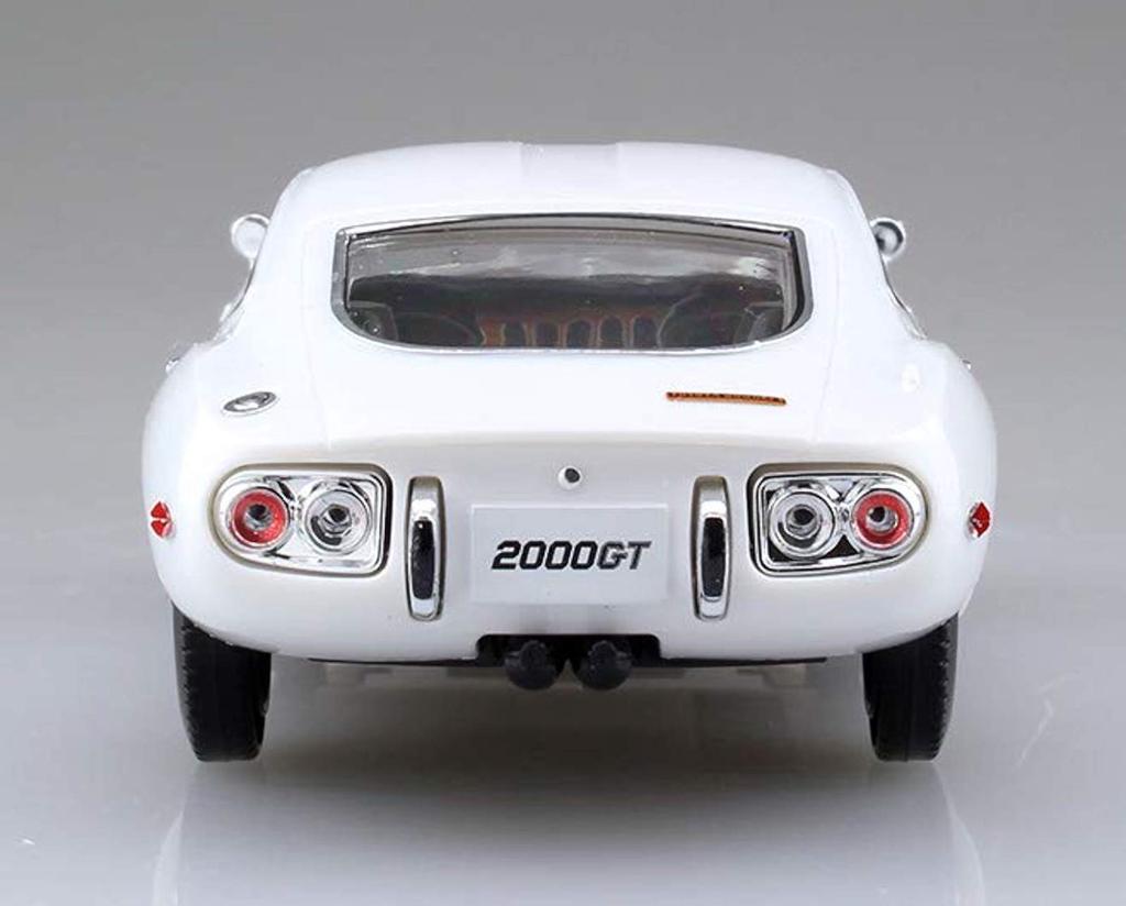 Aoshima Bunka Kyozai Seria The Snap Kit Toyota 2000GT Pegasus White Model Plastikowy 05A 1/32 Wstępnie Kolorowany