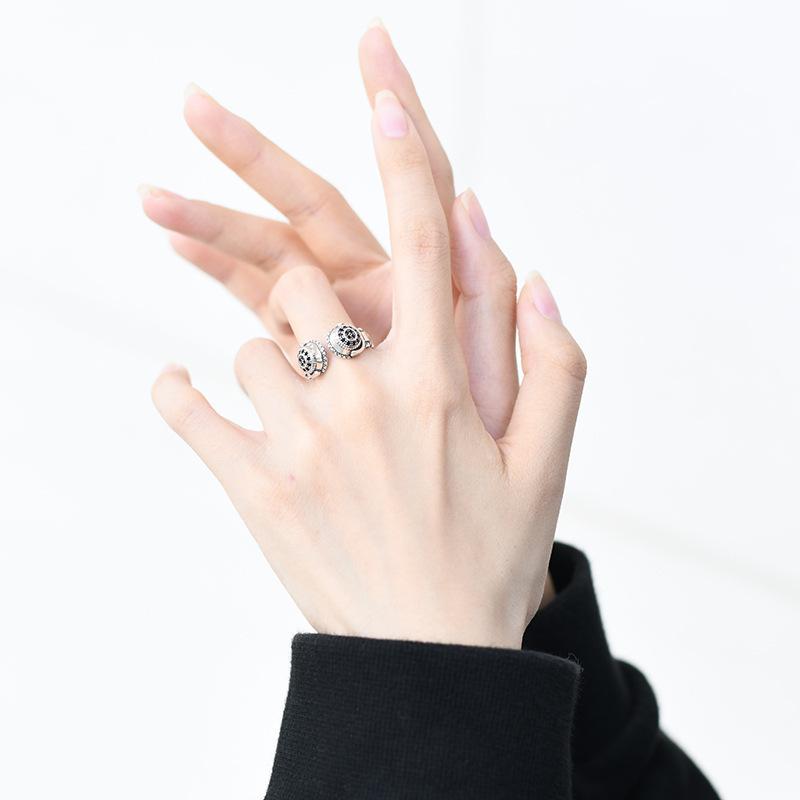 Simple Retro Personality Headphones Open Ring Female Punk Hiphop Adjustable Fashion Party Finger Ring Jewelry