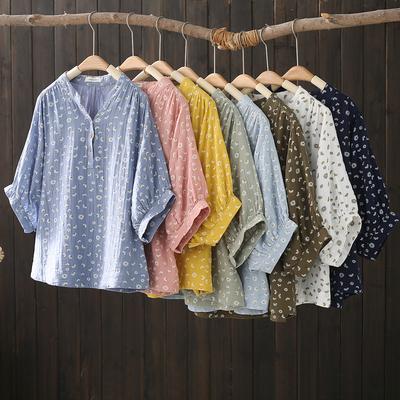Cotton Yarn Shirts Large Size Tops Women Pastoral Style V Neck Half Sleeve Printed Shirts and Blouses Middle Aged Women