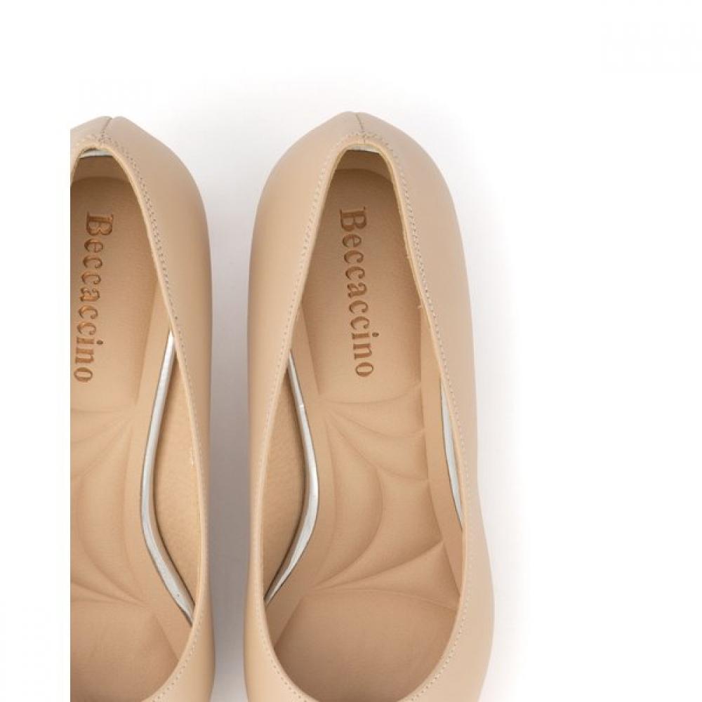 BeCaCCino Women S Shoe  823002  C 1326 