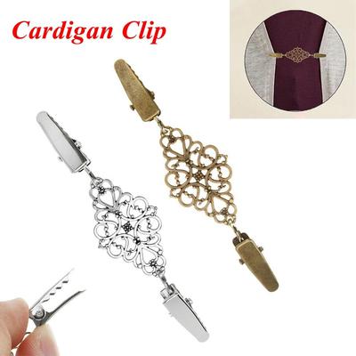 Fashion Retro New Sweater Blouse Pin Duck Clip Clasps Cardigan Clip Shawl Brooch