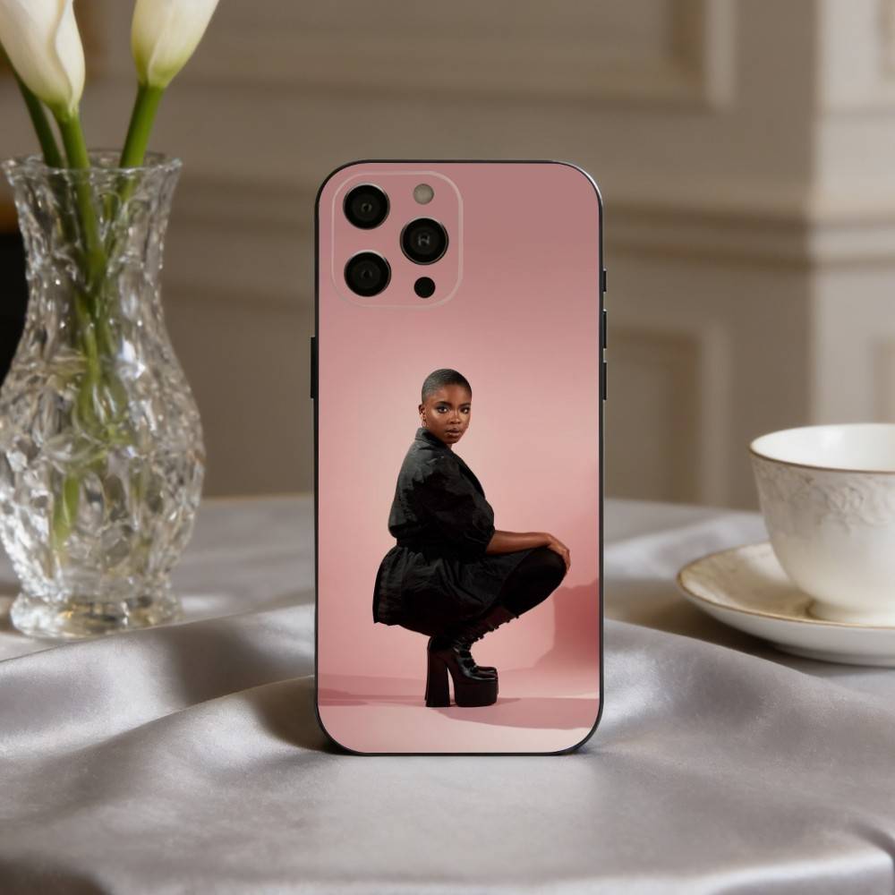 Radiant J-Joy S-Sunday Actress Phone Case Silicone Soft For IPhone 17pro 16 15 14 13 12 11 X XR Plus Pro Max Plus