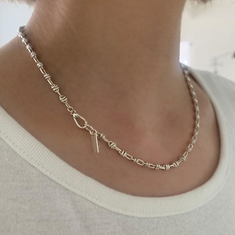 Melliv Silver Oval Ring Link Necklace_mvn43