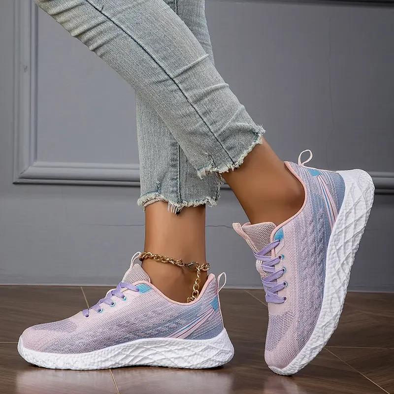 Fashion Sneakers Women Luxury New Breathable Light Soft Sole Shock Absorbing Running Shoes for Women Designer Sneakers for Women