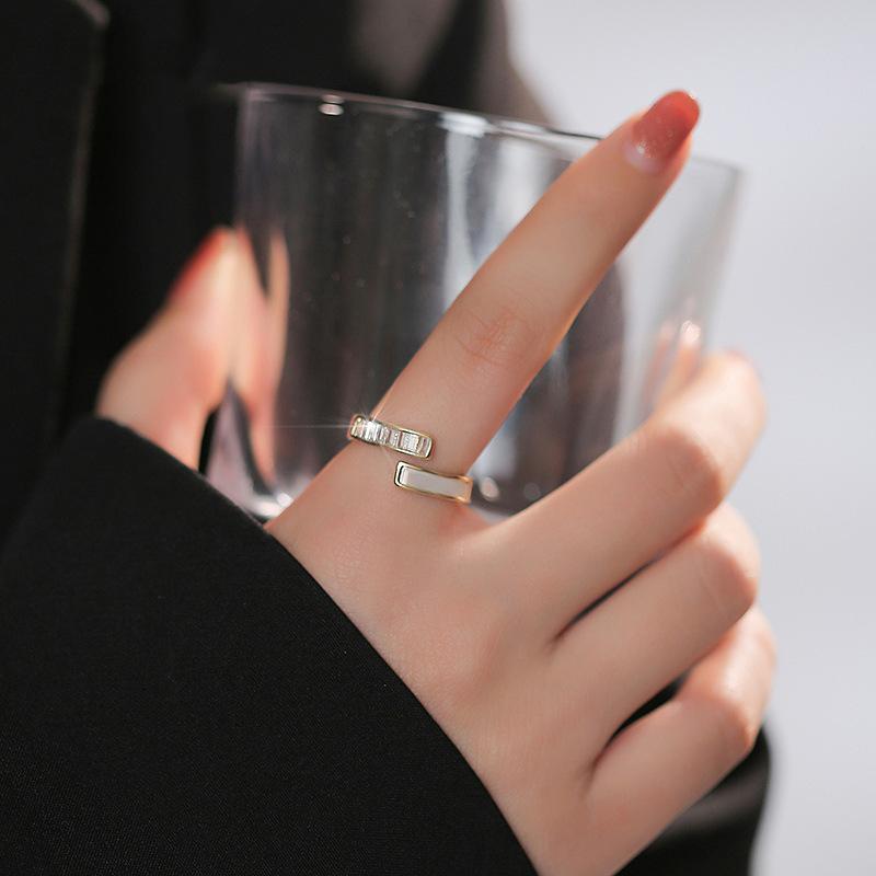 Adjustable Women's Ring Temperament Tide Ring Design Fashion Personality Commuter Style Index Finger Ring Wedding Party Jewelry Elegant Accessories