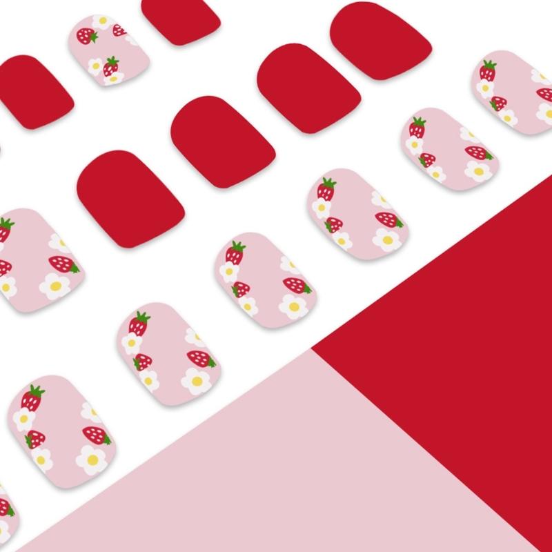 24 Pieces Strawberry Flower Designs Short Square Press On Nail Stick on Nail Fashion Nail Accessories For Quick Manicure