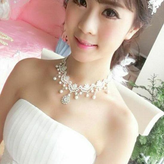 

Элегантное европейское и американское белое кружевное ожерелье на ключицу - изысканные модные украшения