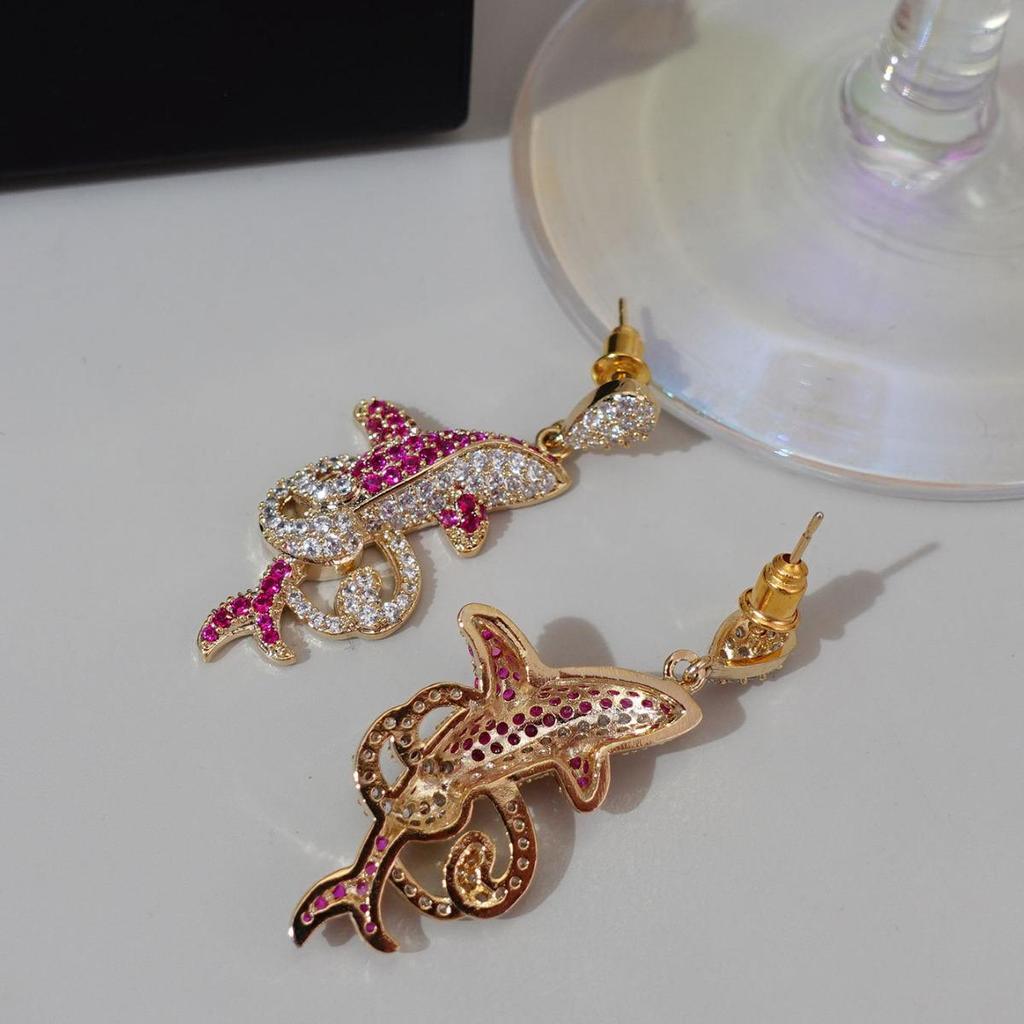 Dolphin Zircon Micro-Pavé Vintage Earrings: Luxurious & Retro High-End Jewelry for Women