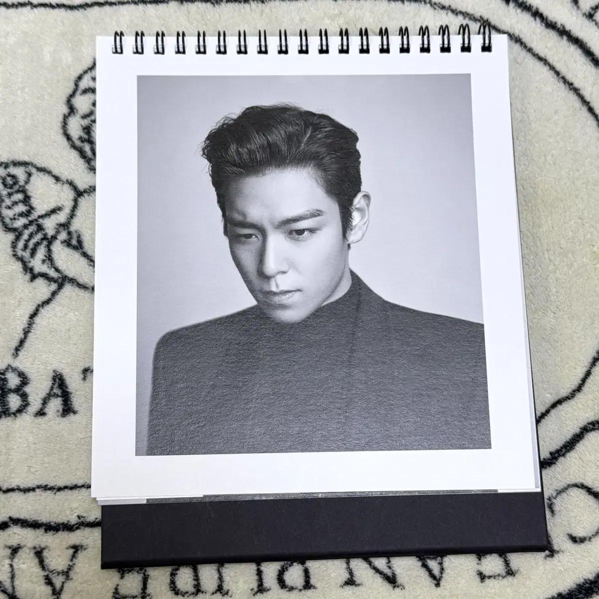 

Офіційний календар Big Bang Merchandise на 2015 рік