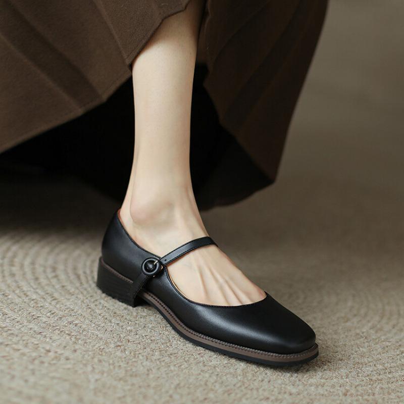 

New casual women s single shoes foot cover solid color light mouth low top rubber soft sole comfortable four seasons wear lazy shoes low heel 39 чёрный
