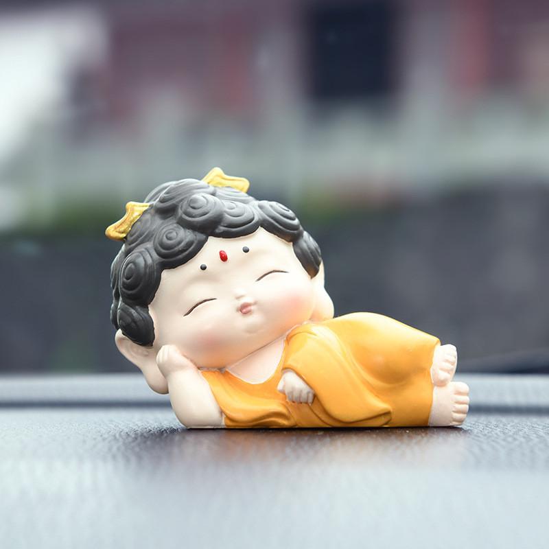 Buddha Car Ornaments Resin Craft With Lucky Lotus For Giftgiving Occasions
