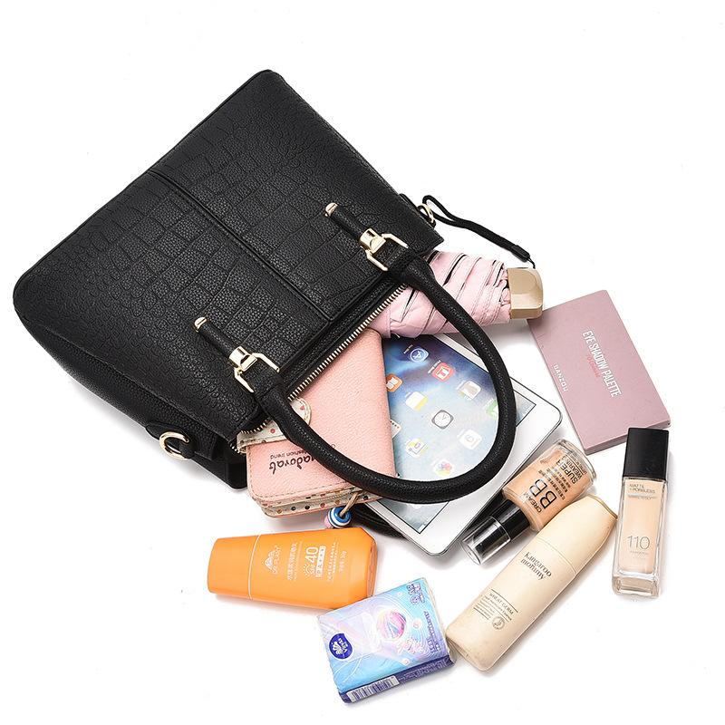 New Retro Three-piece Combination Bag Fashionable Commuter Tote Bag Trendy Light Shoulder Bag Oblique Span Women's Bag