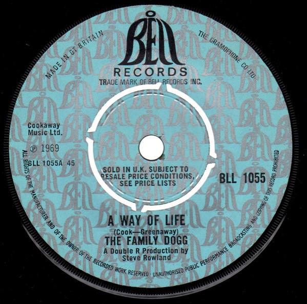 

7inch Record FAMILY DOGG - A Way Of Life BLL1055 Bell Records 1969 UK Rock Used