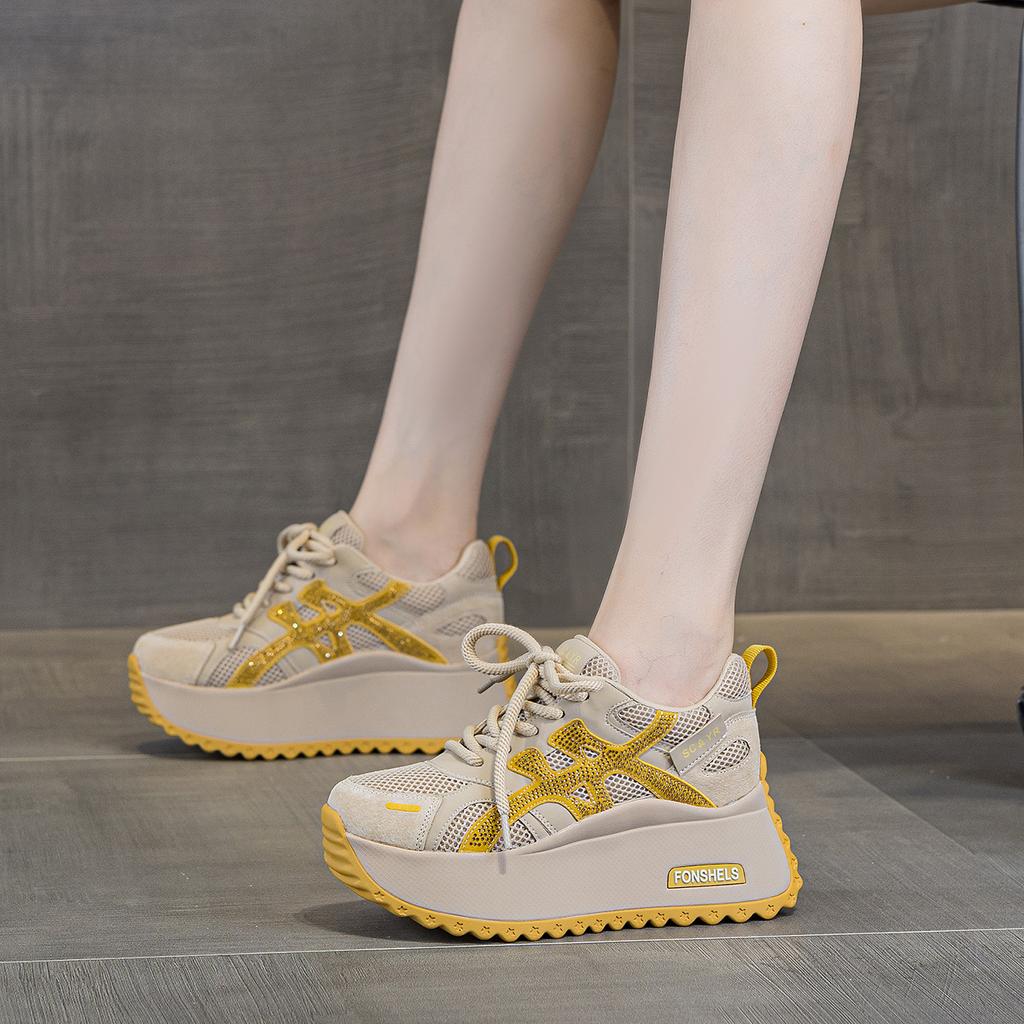Thick-soled small Forrest Gump shoes women's 2025 autumn new light luxury explosion casual fashion heightening sports little white shoes