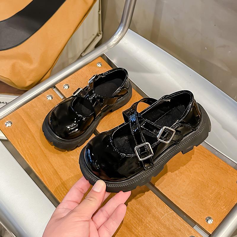 

Girls leather shoes2026New Spring and Autumn Children s Performance Shoes, Black Dance Shoes, Princess Shoes, Trendy Single Shoes for Older Children 26Inner Length16cm чёрный