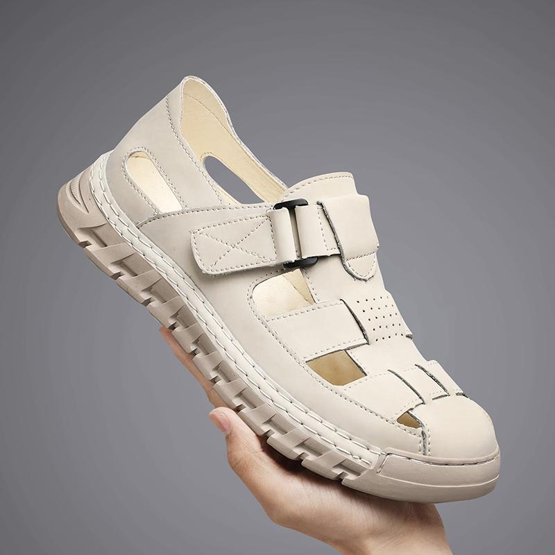 Fashion Brand Leather Sandals Comfortable Summer Breathable Hollow Out Mens Casual Shoes 2025 Trending Man Leather Luxury Beach Sandals