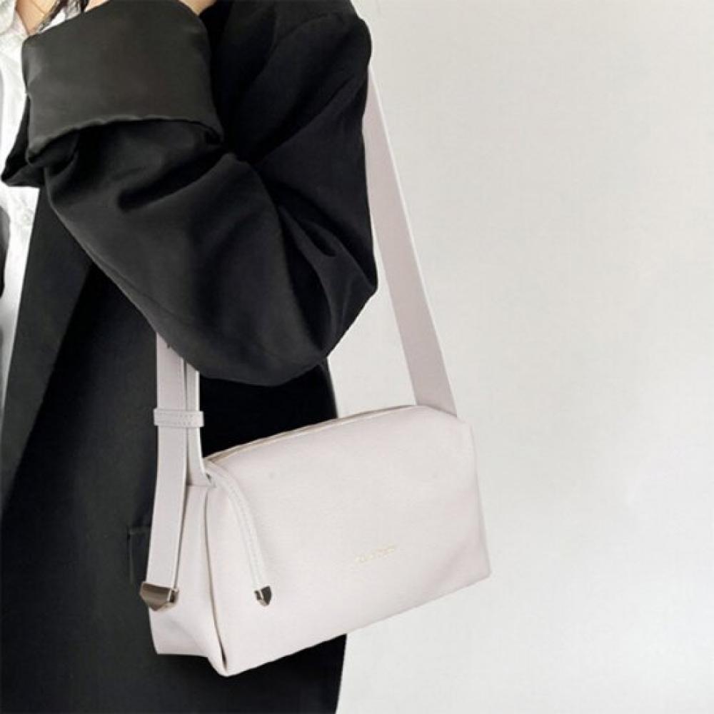 New ArrivalS Open Run Women S adjuStable Two Way Strap Mini Square croSSbody Bag