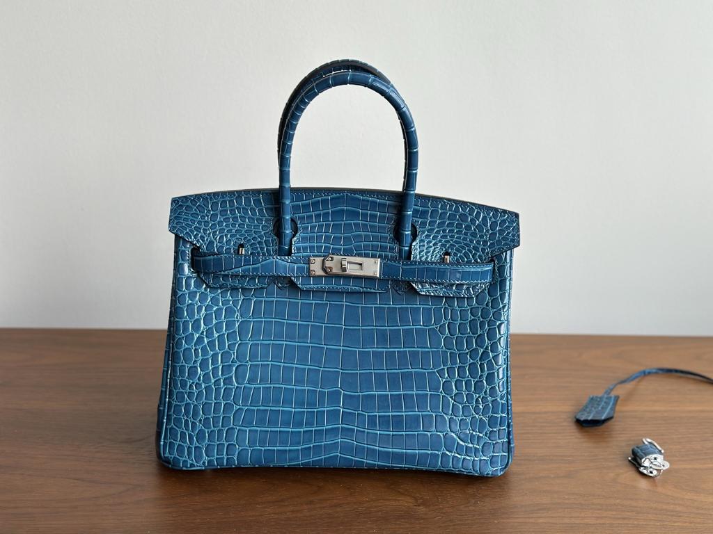 30 Silver Gold Yellow Fish Thread Pure Handmade Genuine Leather Tassel Thread Large Capacity Timeless Handheld Womens Bag