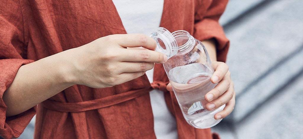 KINTO Water Bottle, 500ml, Clear, Lightweight, Compact, Dishwasher Safe, 20391