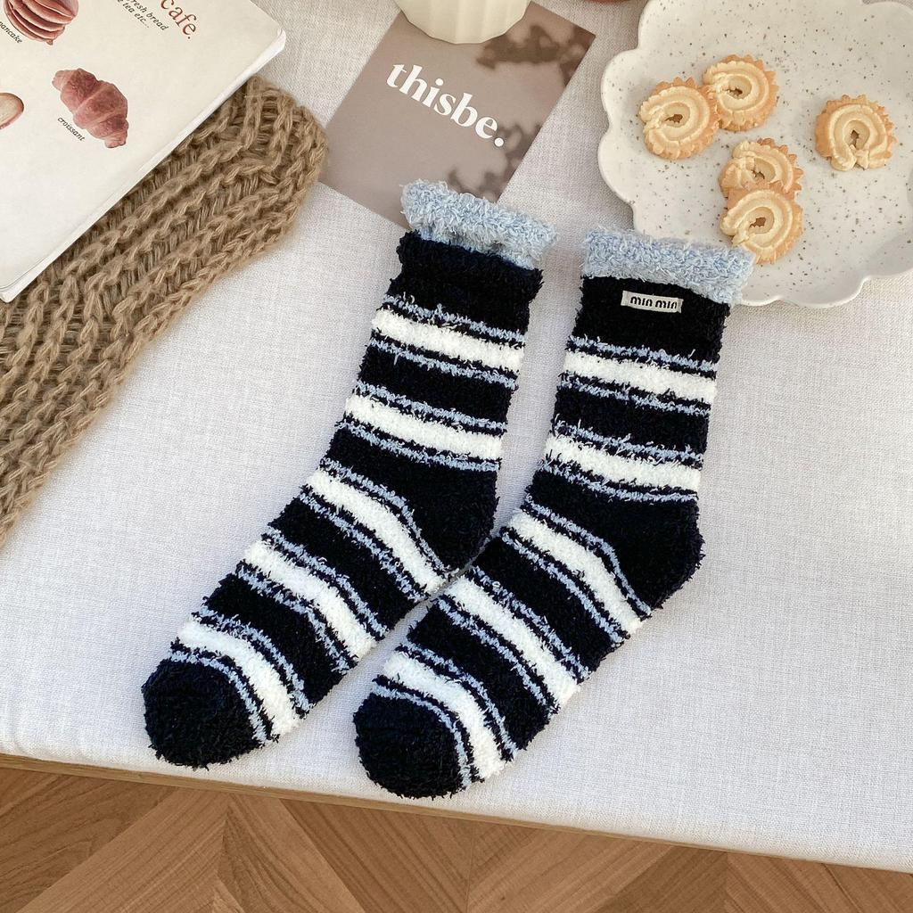 Women's Coral Fleece No-Shedding Horizontal Stripe Floor Socks