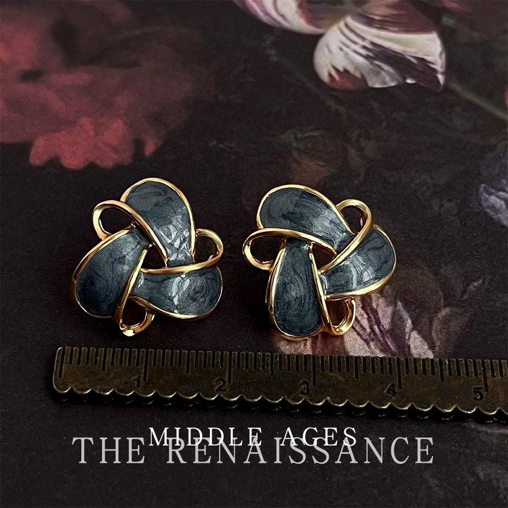 

Medieval Style Enamel Oil Dripping Butterfly Stud Earrings Collection French Retro Art Oil Painting Style Earrings Earrings