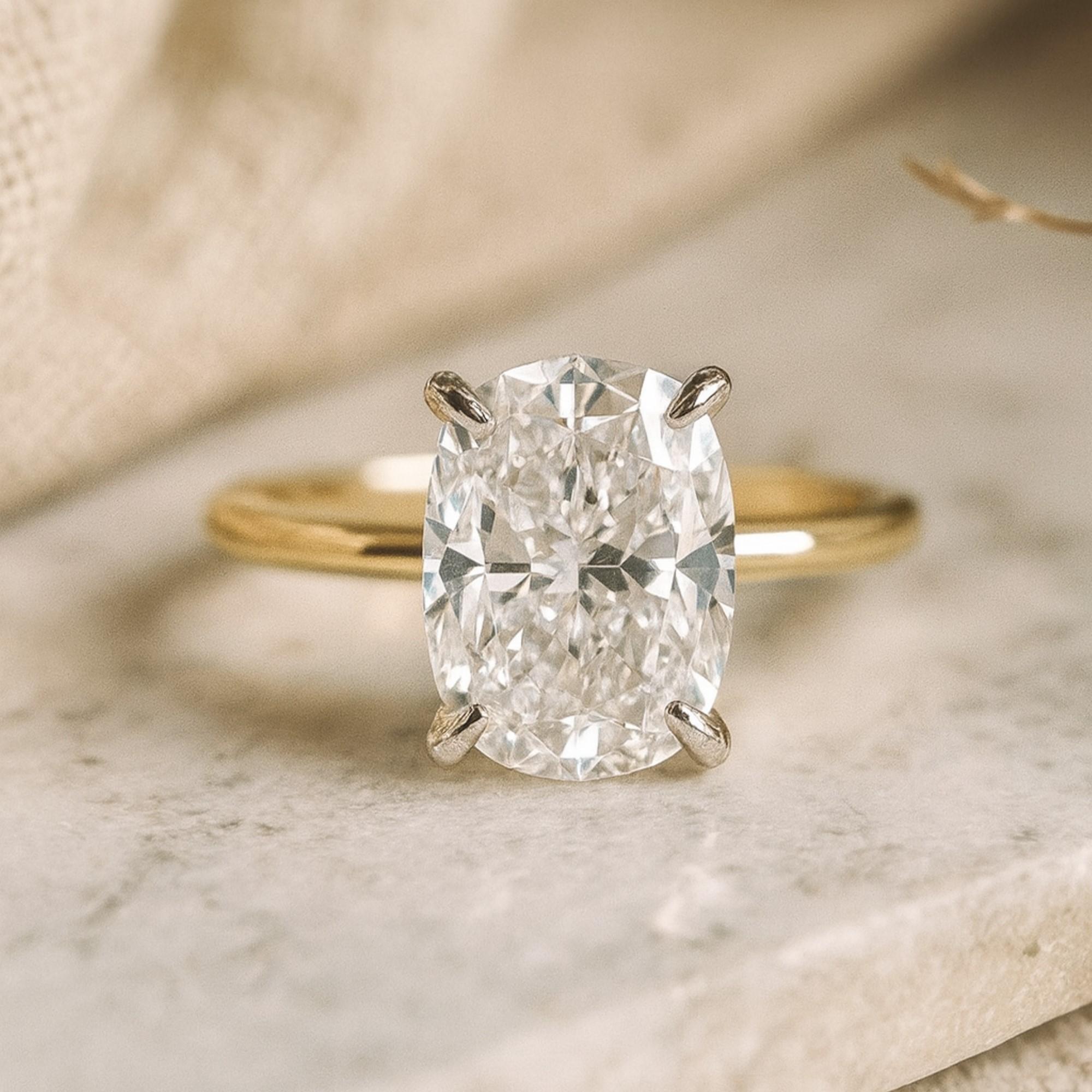 

Позолоченное кольцо-солитер из стерлингового серебра 925 пробы с кубическим цирконием огранки «кушон» – Классическое помолвочное, обещальное и модное украшение для женщин Q