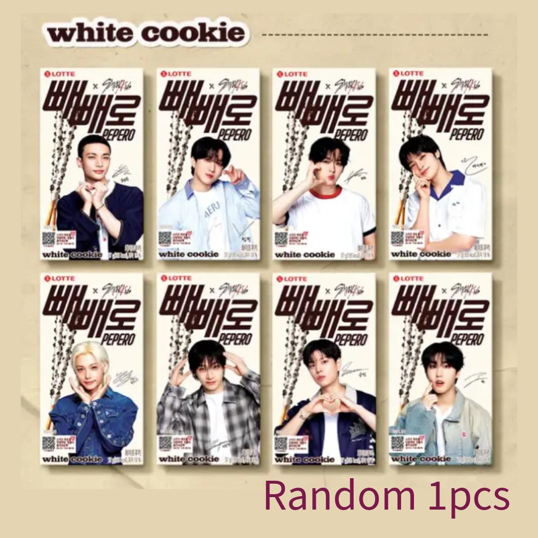 

LOTTE Pepero Оригинальный / Белое печенье / Миндаль / Кранки / Choco Field – Ограниченная серия Stray Kids (7 вариантов)