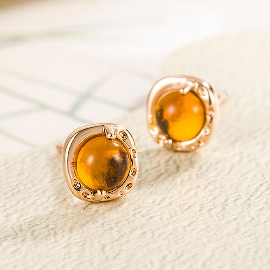 1 Pair Women Ear Retro Smooth Geometric Shape Amber Studs Lightweight Ear Jewelry Lady