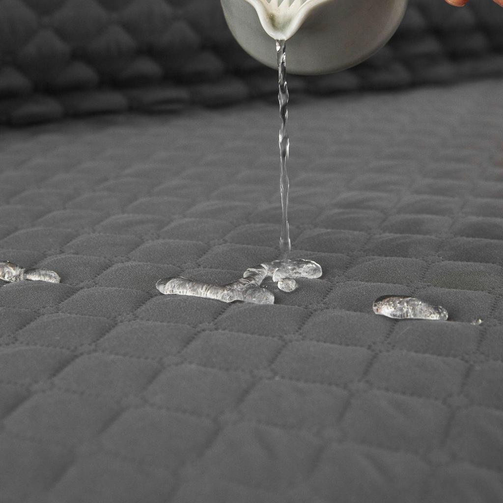 Waterproof Non-slip Pet Sofa Cover – All-Season Universal Seat Cushion