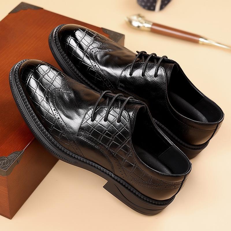 Fashion Platform Leather Brogue Shoes for Men Designer Soft-soled Business Men's Dress Shoes Spring Autumn Fashion Wedding Shoes Male