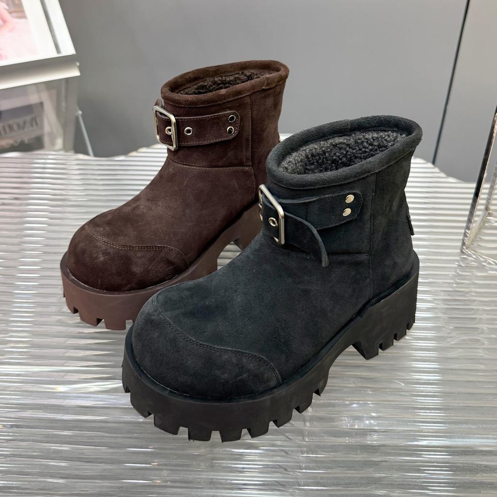 New Chinese 2025 winter new popular Martin boots versatile thick-soled thick velvet big cotton shoes fashionable snow boots women