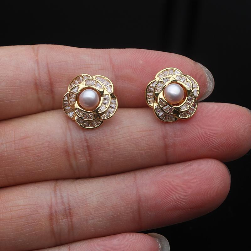 Genuine Freshwater Pearl Earrings for Women,Small Natural Stud Earrings Pearl Wife Mother Birthday Gift White