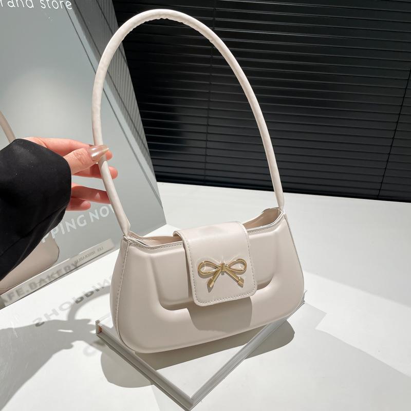 2025 new simple fashion casual small square bag women's simple fashion baguette bag trendy fashion shoulder armpit bag