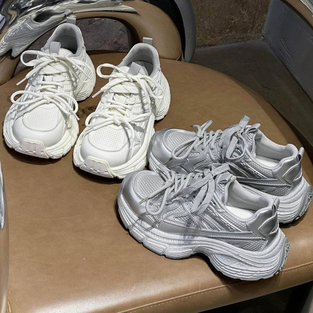 European Station Leather Silver Daddy Shoes Women's 2025 Spring New Thick-soled Heightening Versatile Comfortable Heightening Sneakers