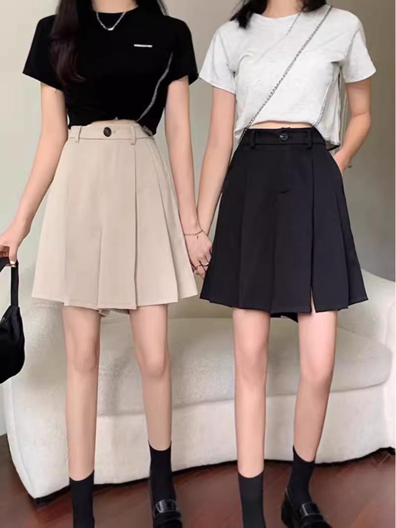 

2024 High Waist Wide-Leg Pleated Skirt Pants - Slimming, Casual, Autumn Style with Five-Point Design and Side Slits S