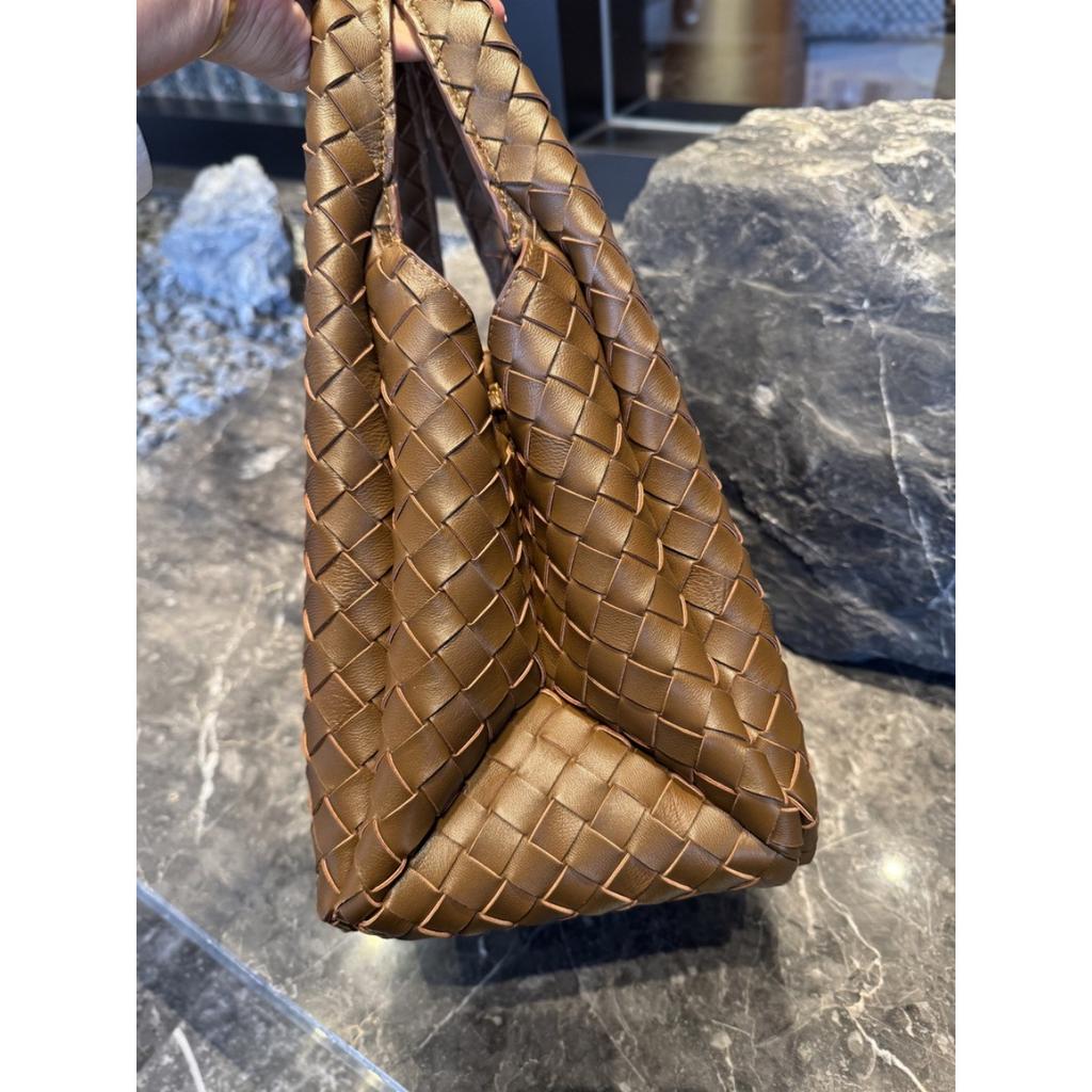 26 New leather women's bags sheepskin cross-border simple fashion tote bag nappa sheepskin retro woven single udj